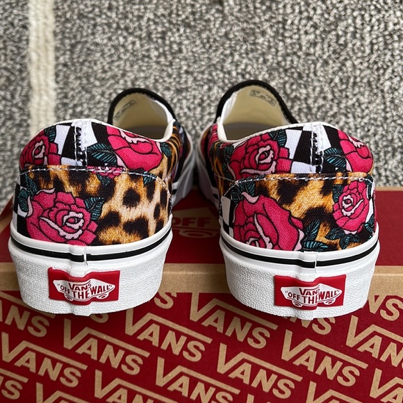 Vans Classic Slip-On Rose/Animal Check True White Multi WMNS - Picture 14 of 16